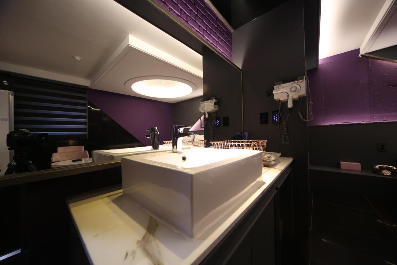 Hotel Yeogiatte Daegu Station Zewnętrze zdjęcie