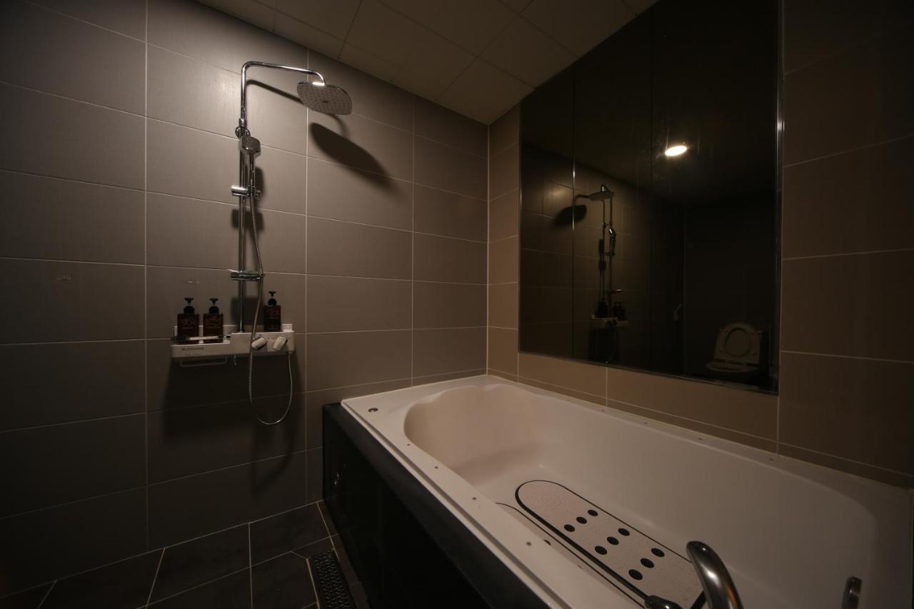 Hotel Yeogiatte Daegu Station Zewnętrze zdjęcie